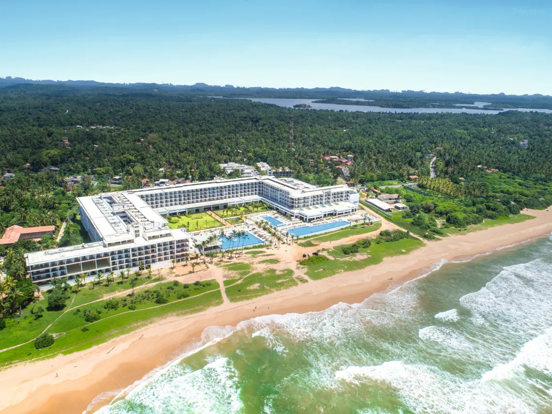 Escape to Paradise at Riu Sri Lanka All Inclusive